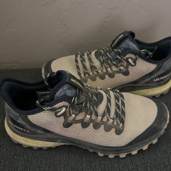 Merrell Shoes - Merrell Women’s Tan and Black Size 9 Hiking Shoes